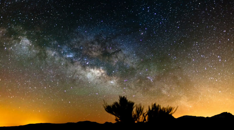 Stunning Time-Lapse Video: The Milky Way Over Canary Islands